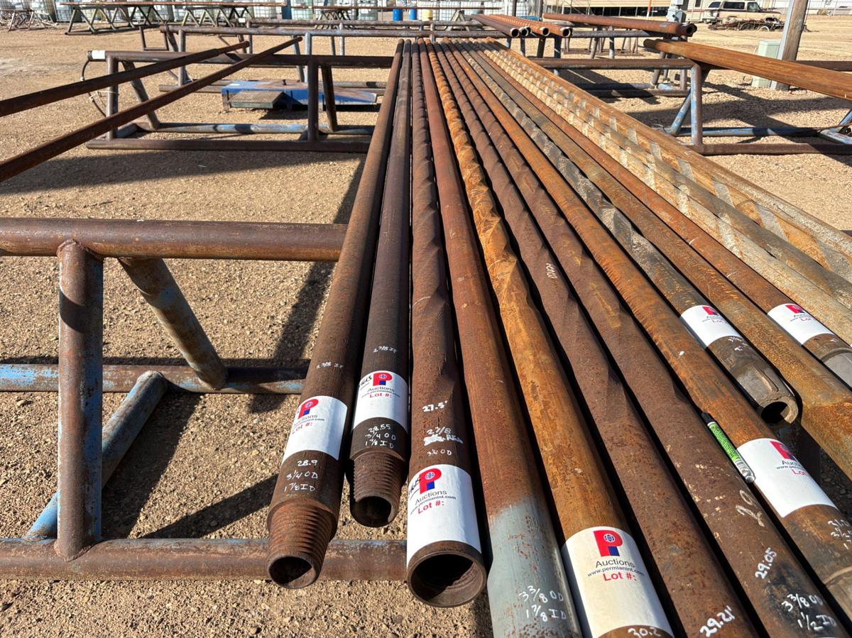 Used 3-1/4”OD X 1-7/8”ID X 27.5’L SPIRAL DRILL COLLAR W/ 2-7/8REG CONNECTIONS