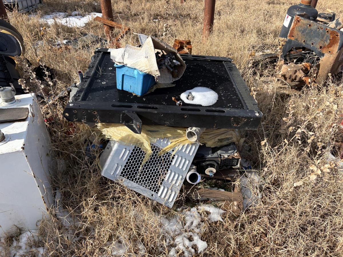 Used Lot w/ INGERSOLL RAND air compressor assorted engine parts