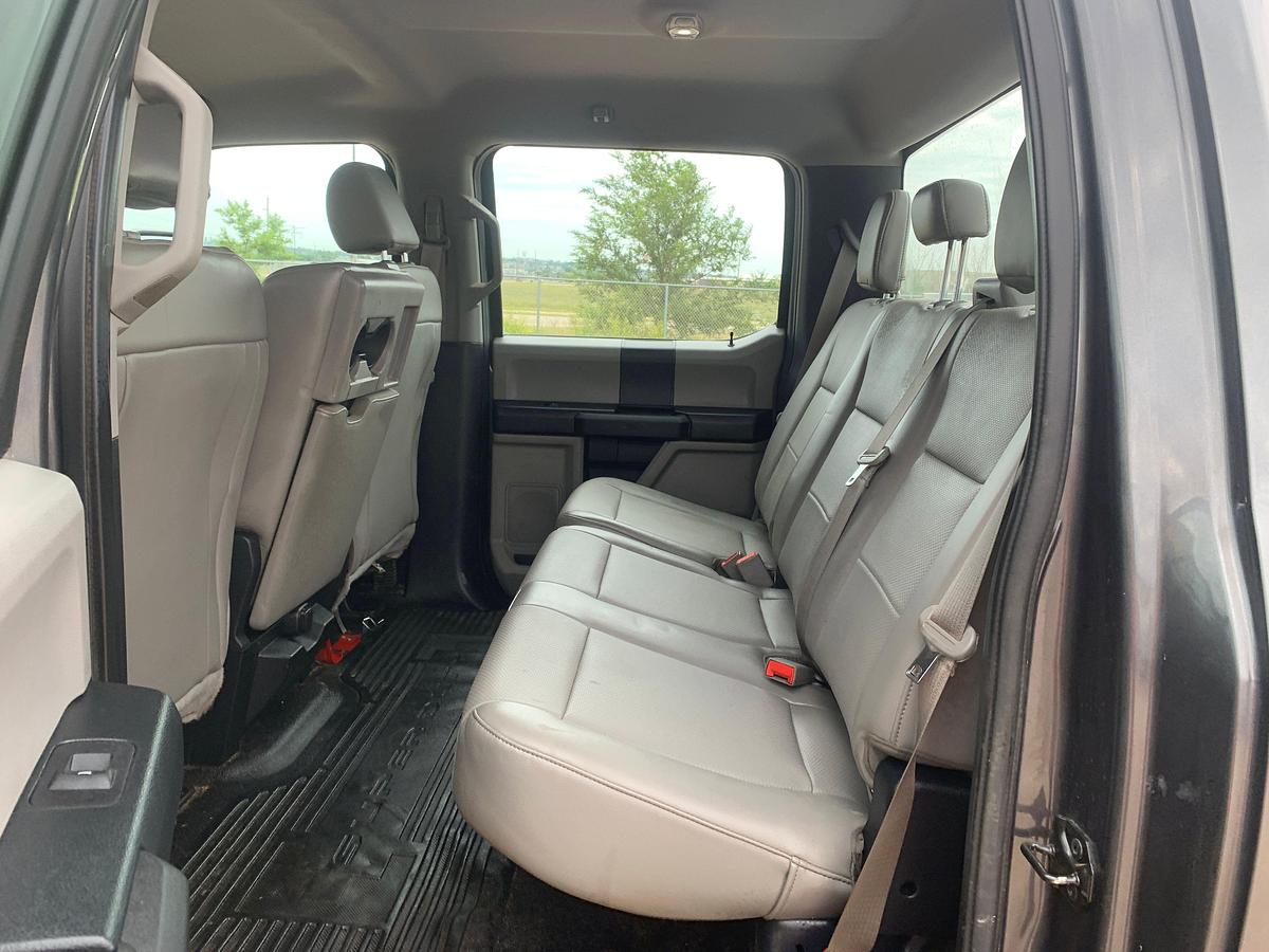 Used 2019 FORD F-350 SD XL 4X4 CREW CAB DUALLY PICKUP TRUCK