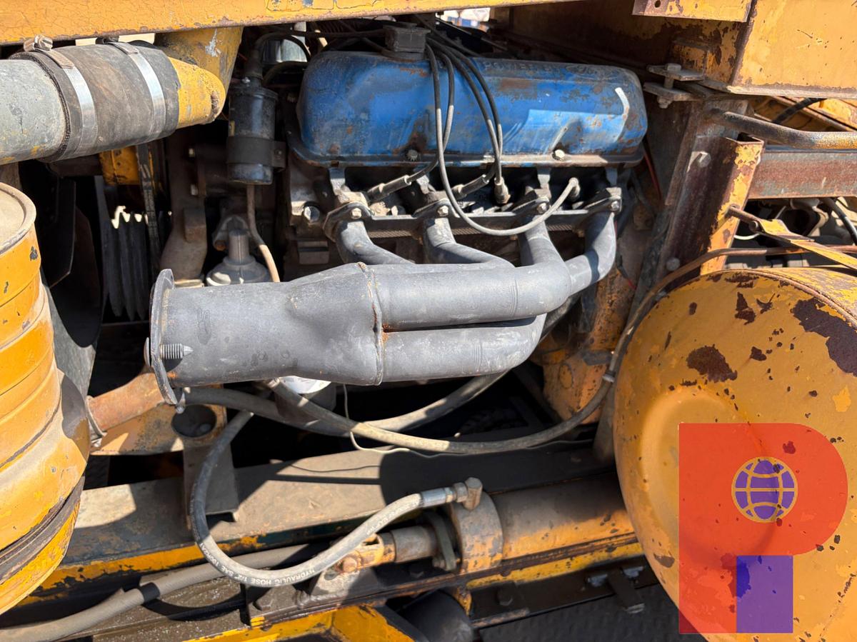 Used TEXOMA 330 PRESSURE DIGGER MTD ON 1983 FORD LT9000 T/A DAYCAB TRUCK