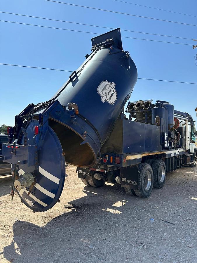 Used 2012 Frieghtliner Hydro Vac Truck