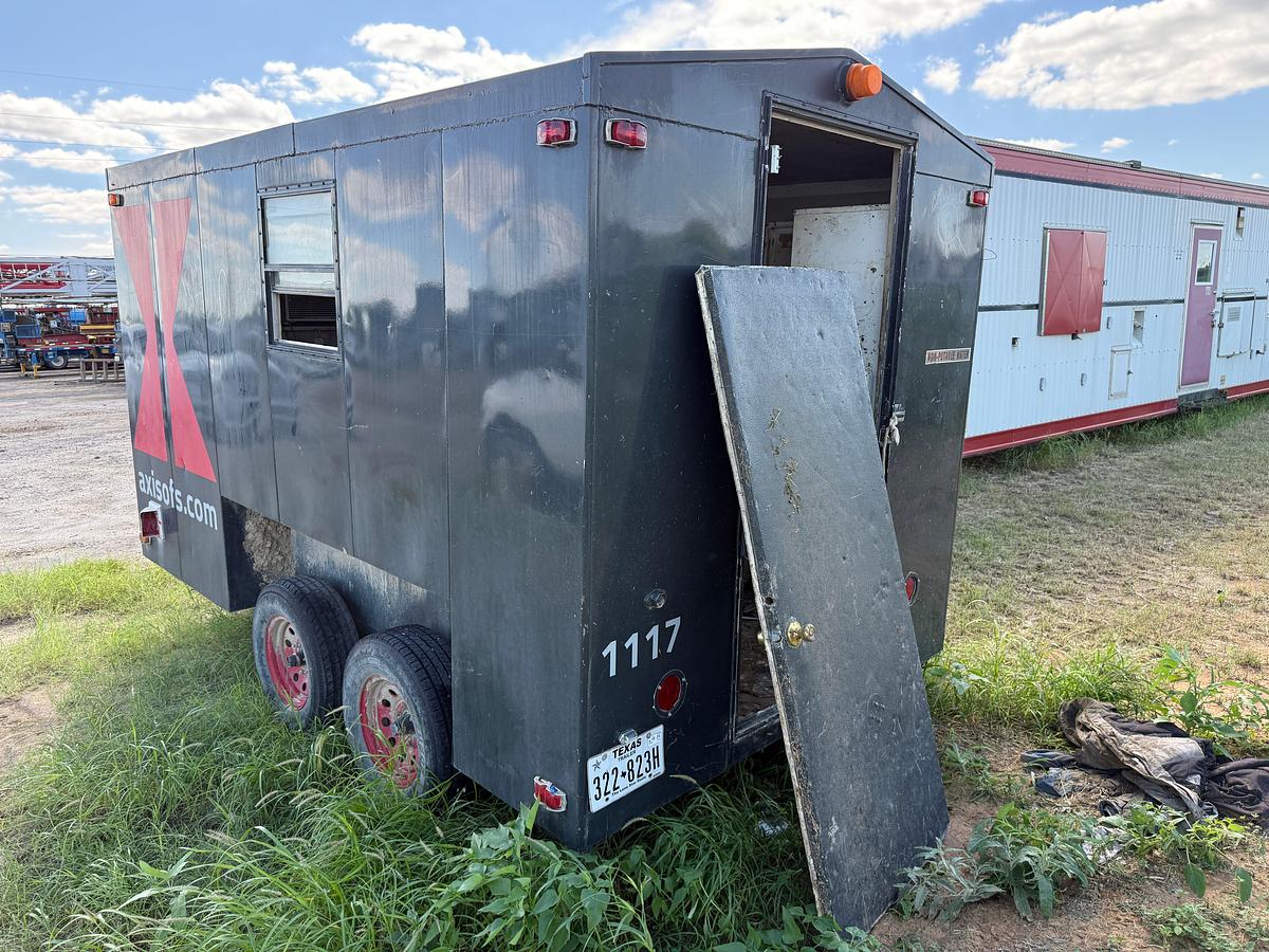 Used 2006 PARKER TRAILERS 12’ X 80” X 80” T/A CREW / DOGHOUSE BP TRAILER