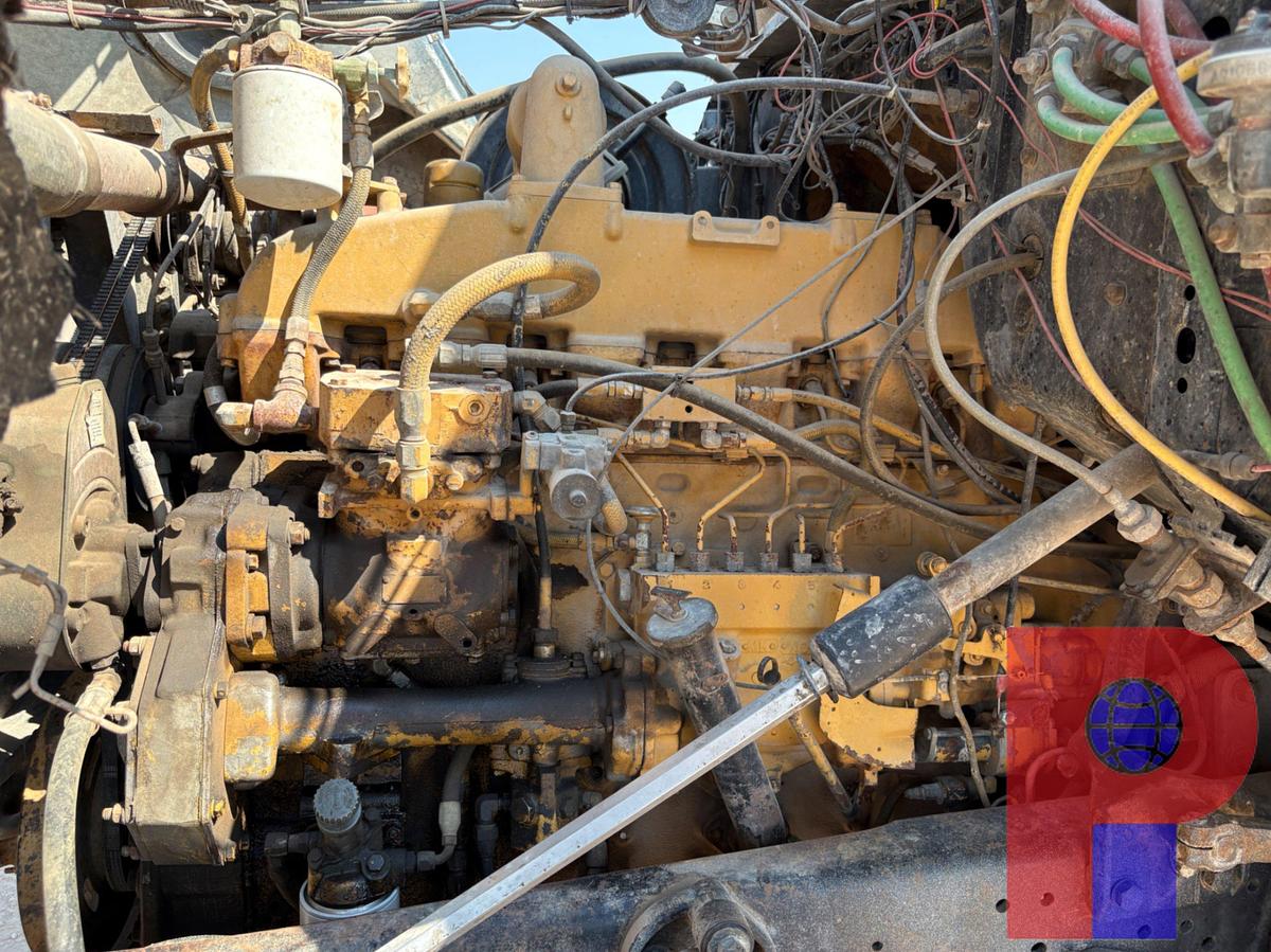 Used TEXOMA 330 PRESSURE DIGGER MTD ON 1983 FORD LT9000 T/A DAYCAB TRUCK