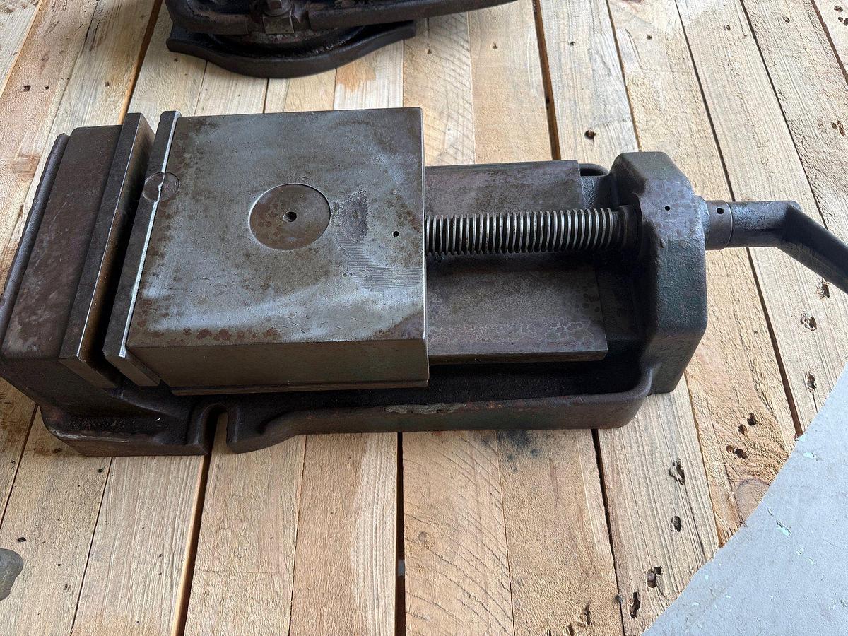 Used Pallet of Misc. Precision Machine Vises. (Kurt ANG/LOCK, Wilton, & Related)