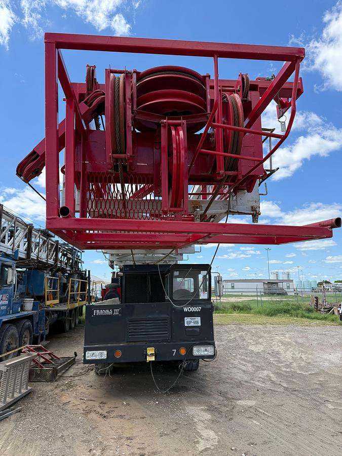 Used FRANKS EXPLORER III 96’-215K 4-AXLE WELL SERVICE WORKOVER RIG