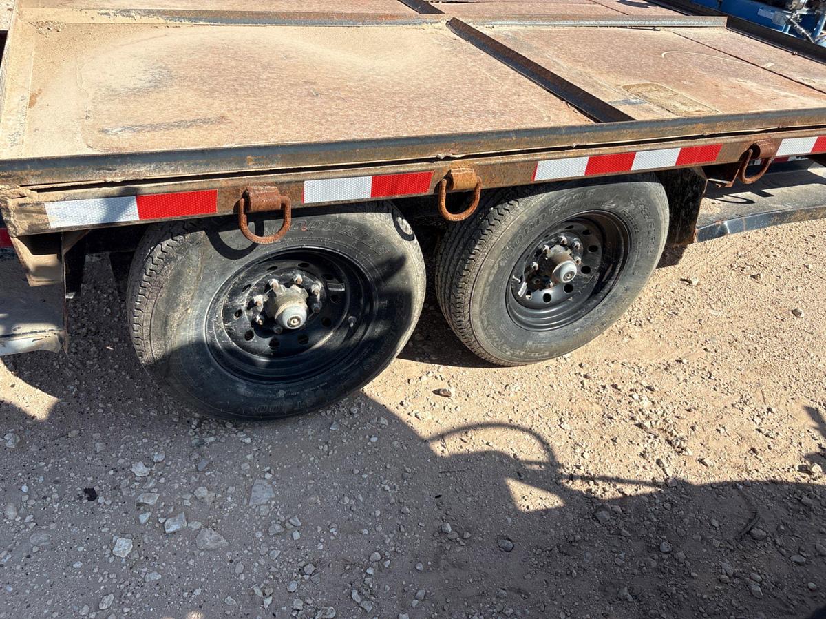 Used 2018 SAGE OIL VAC 12’ X 88” T/A BUMPER PULL LUBE TRAILER