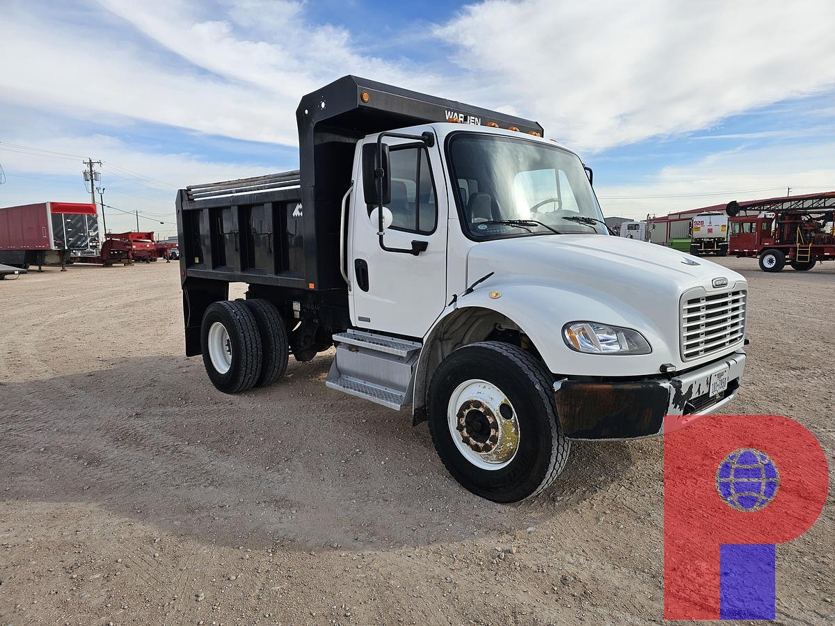 Used 2011 FREIGHTLINER M2 106 S/A DAYCAB DUMP TRUCK