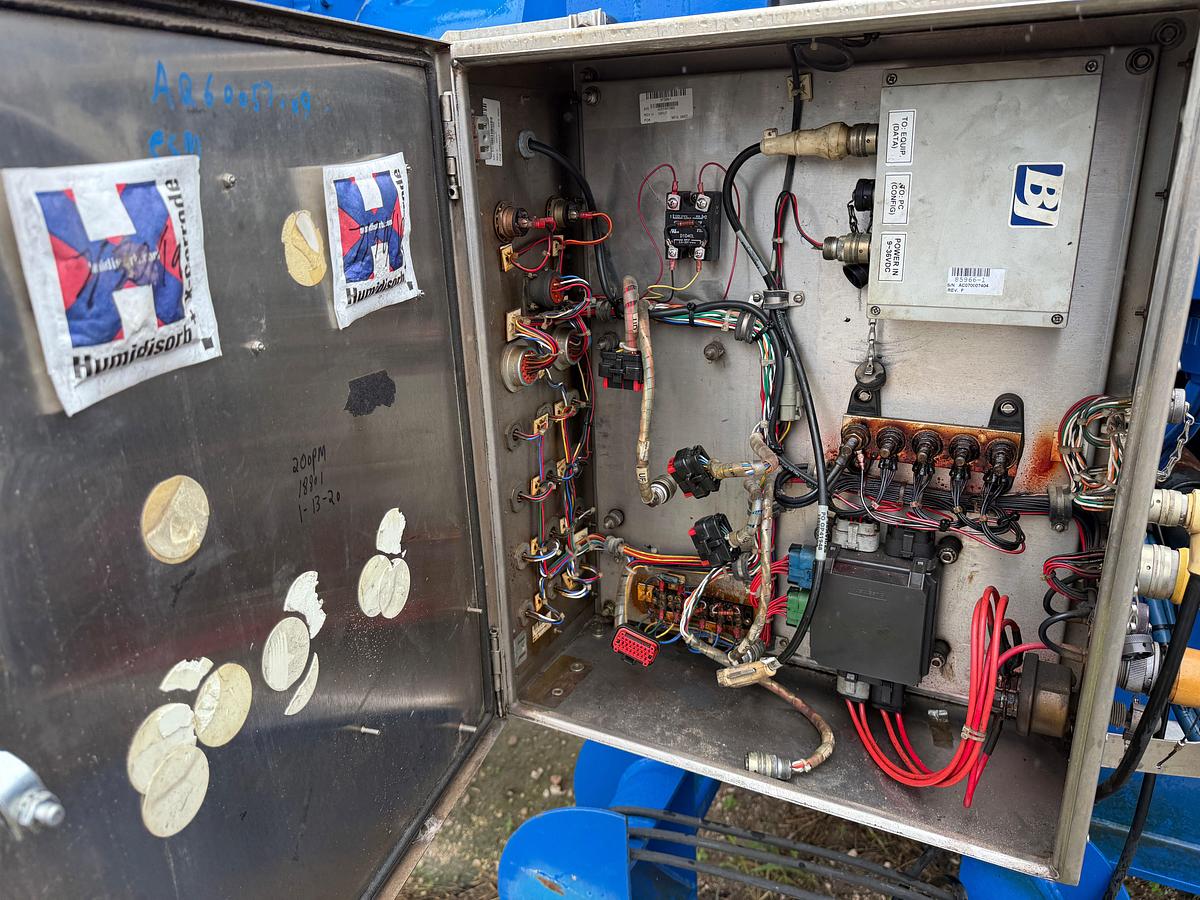 Used 2007 RHINO TC50 2250-HP TRIPLEX FRAC PUMP MTD ON T/A TRAILER