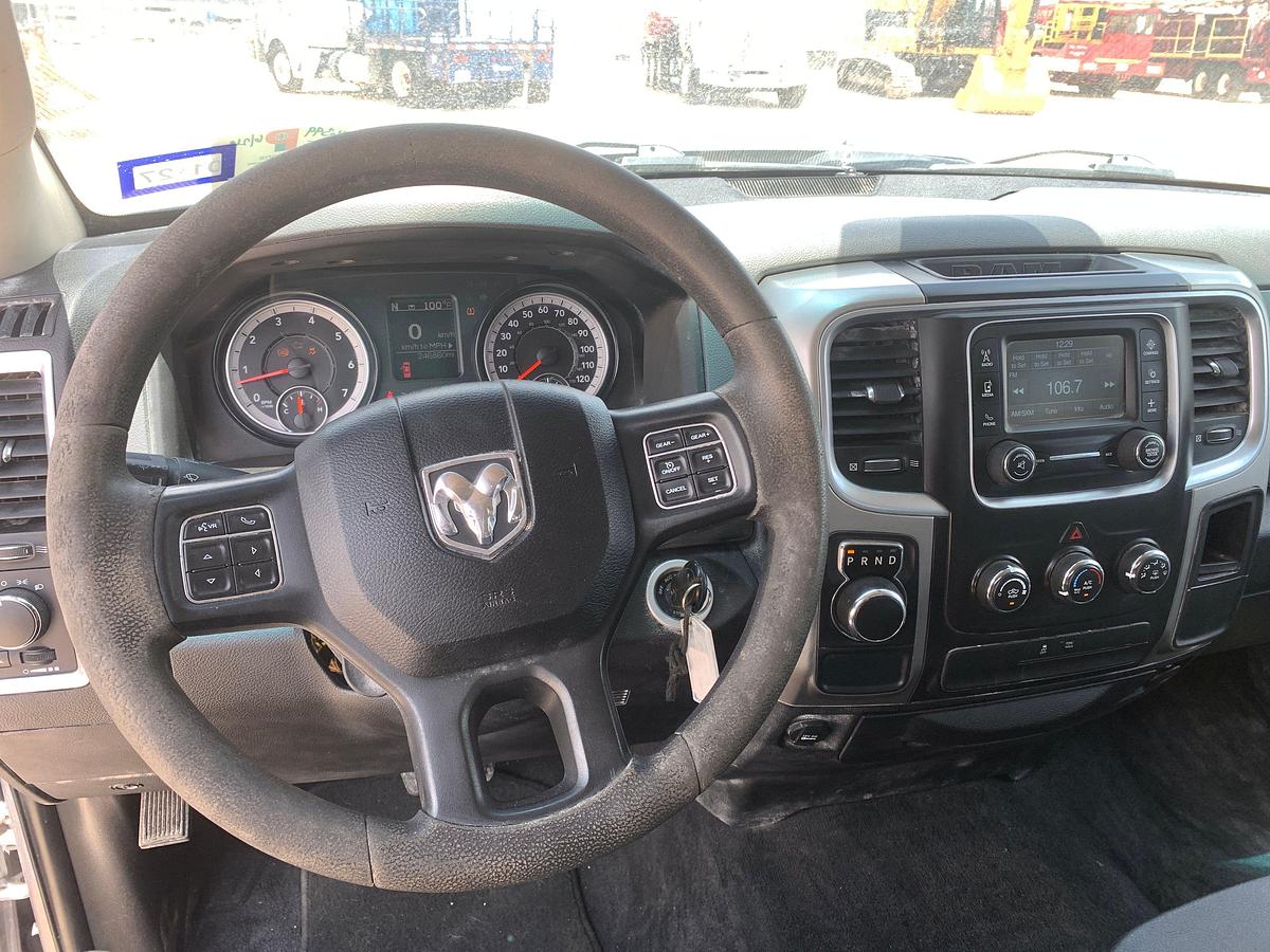 Used 2019 RAM 1500 CLASSIC CREW CAB PICKUP TRUCK