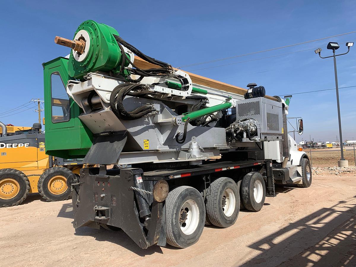 Used SPIRADRILL MHD 80 (REFURBISHED IN 2024) VERTICAL DRILL MTD. ON 2012 KENWORTH T800 TRI AXLE TRUCK