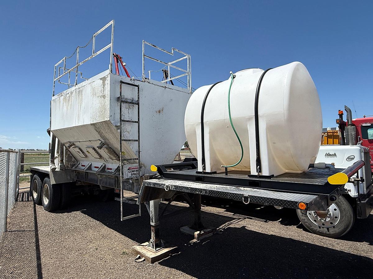Used 400 SACK VOLUMETRIC CEMENT MIXER T/A TRAILER