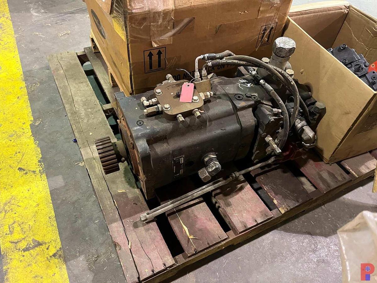 Used PALLET W/ (1)TWIN DISC COIL TUBING REEL PLANETARY, (1) DANFOSS HYD PUMP, (1) PARKER DENISON HYD PUMP F/ CT WET KIT