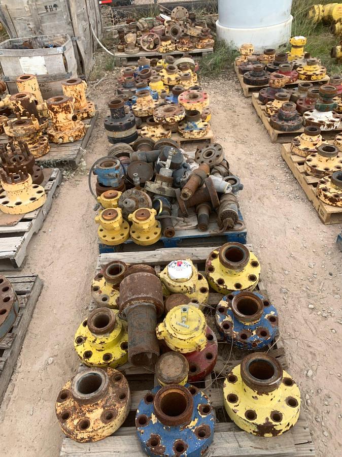 Used (5) Pallets of Assorted 3” to 4” 10k Weco Flanges