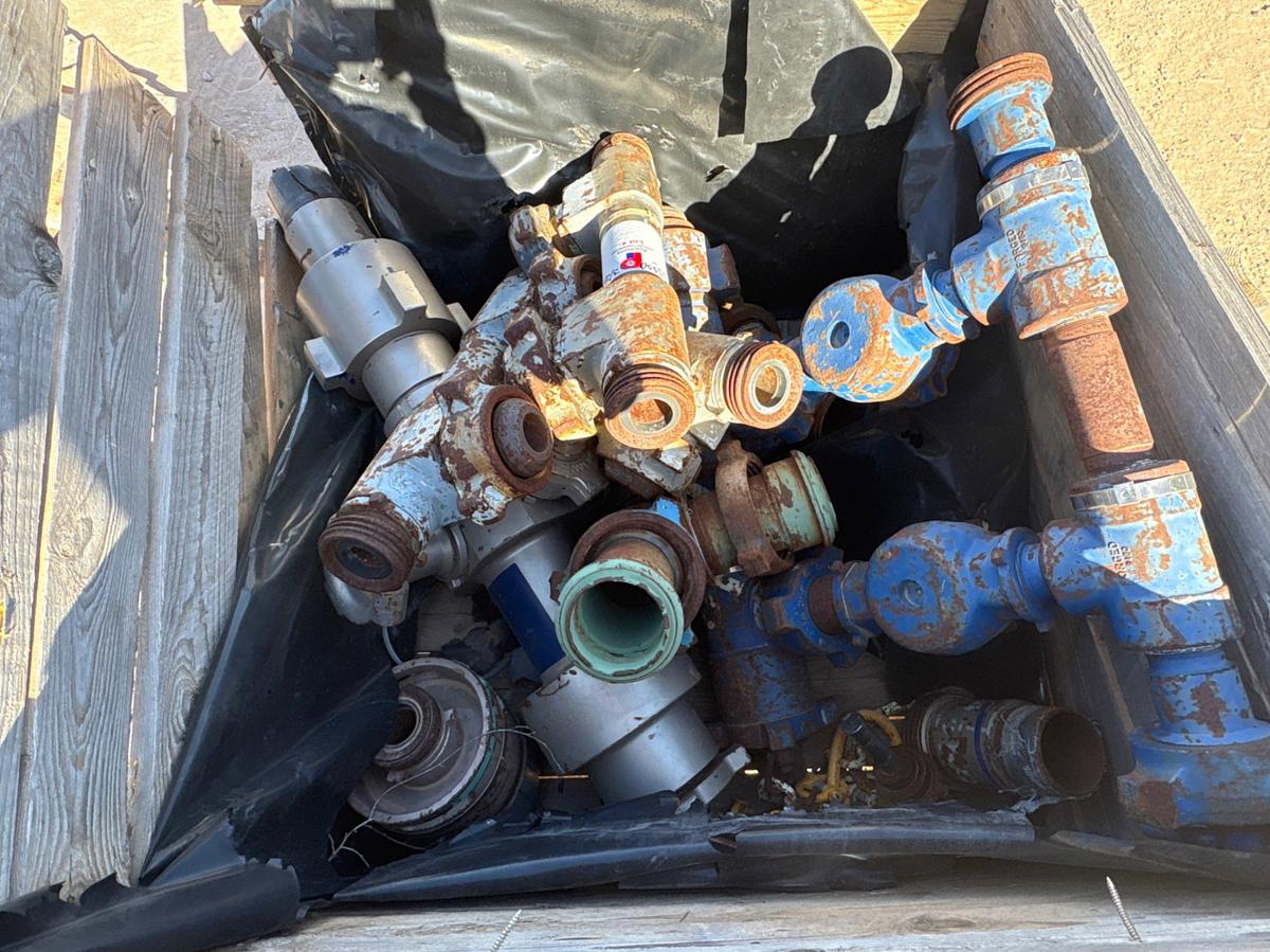 Used (2) cementing heads w/ assorted 2” 1502 fittings & (2) 2” plug valves