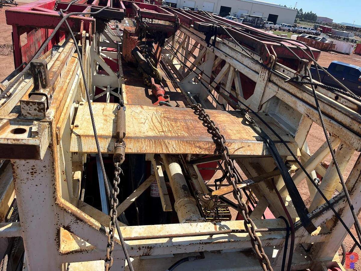 Used 2014 SERVICE KING 575 DD 104’-250K 5-AXLE WELL SERVICE WORKOVER RIG