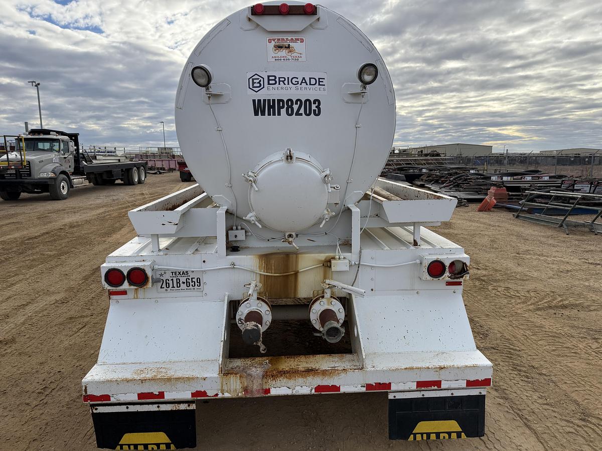 Used 2014 OVERLAND TANK INC 5,460 GAL. 2-COMP. T/A WATER TRANSPORT TRAILER