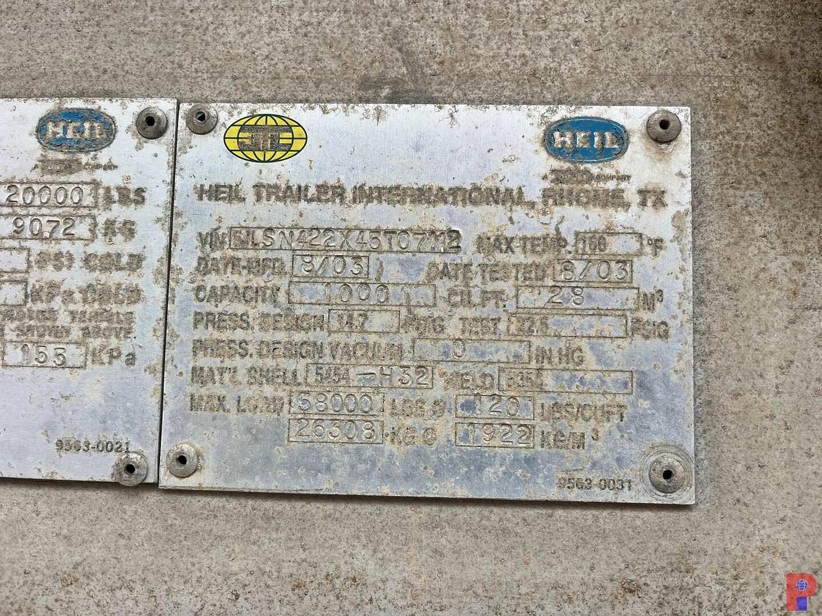 Used 2004 HEIL 1,000 CU.FT. PNEUMATIC BULK TRAILER W/ BLOWER