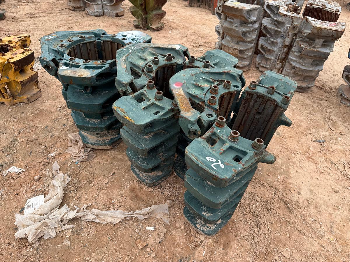 Used LOT OF (3) ASSORTED BJ 7”, 9-5/8” CASING SPIDER SLIPS