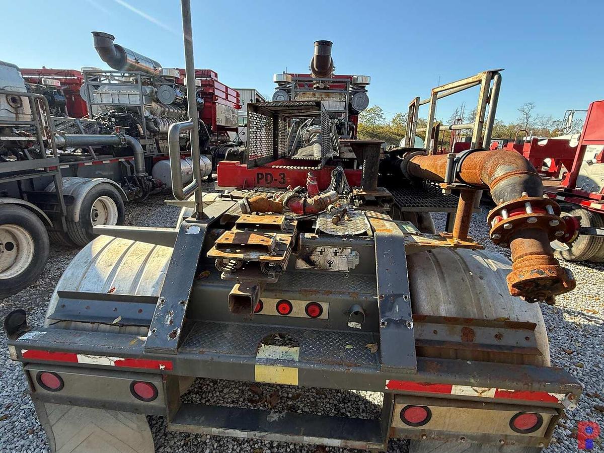 Used 2012 UE MANUFACTURING 2250 HP QUINTUPLEX 3-AXLE FRAC PUMP TRAILER