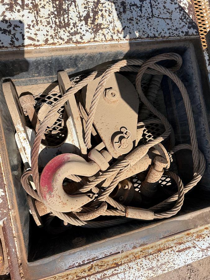 Used 2009 WESTERN STAR 4900 SB BED / POLE WINCH TRUCK (26,000 Miles!!)