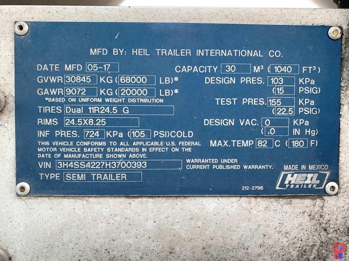 Used 2017 HEIL 1040 CU. FT T/A DRY BULK    PNEUMATIC TRAILER