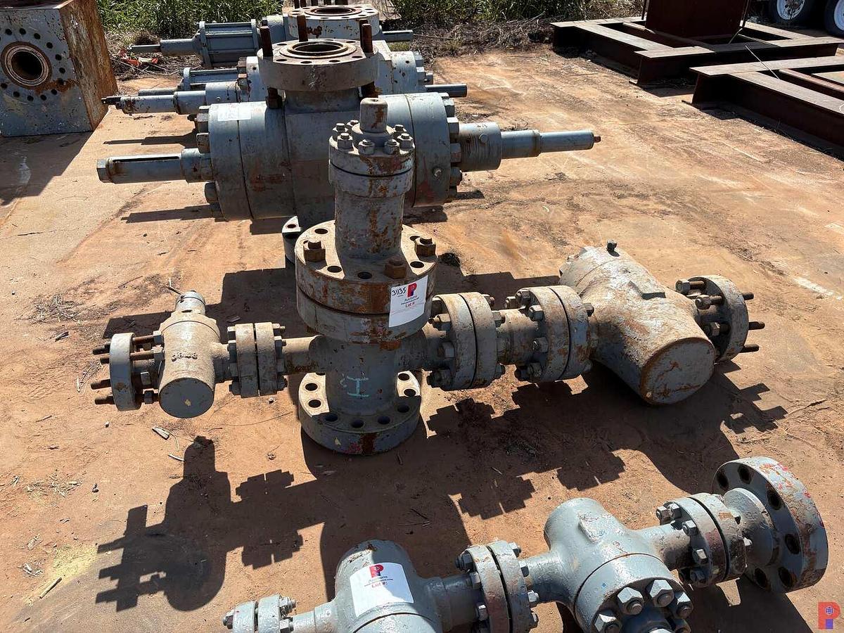 Used 7-1/16” FLUID CROSS W/ 4-1/16” & 2-1/16” GATE VALVES