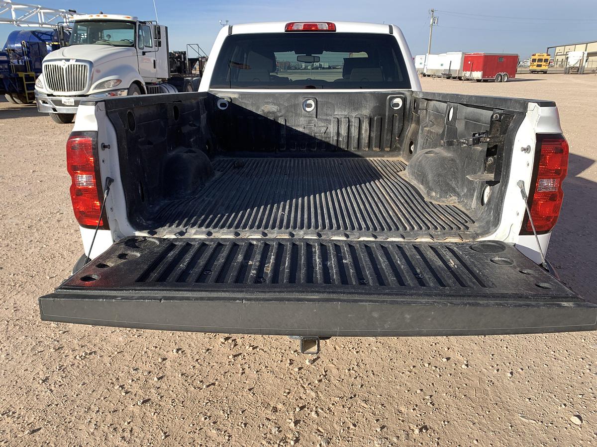 Used 2018 CHEVROLET SILVERADO 1500 CREW CAB PICKUP TRUCK