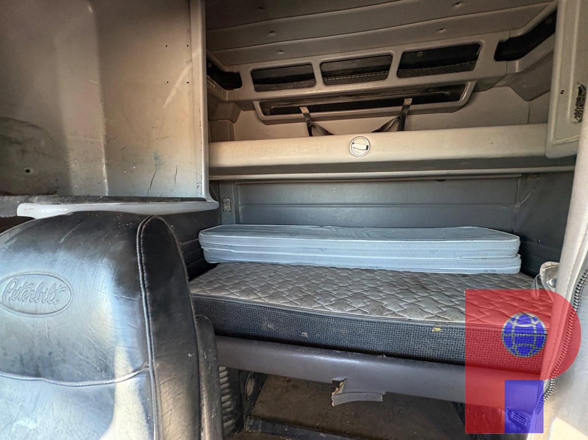 Used 2012 PETERBILT 386 T/A SLEEPER HAUL TRUCK