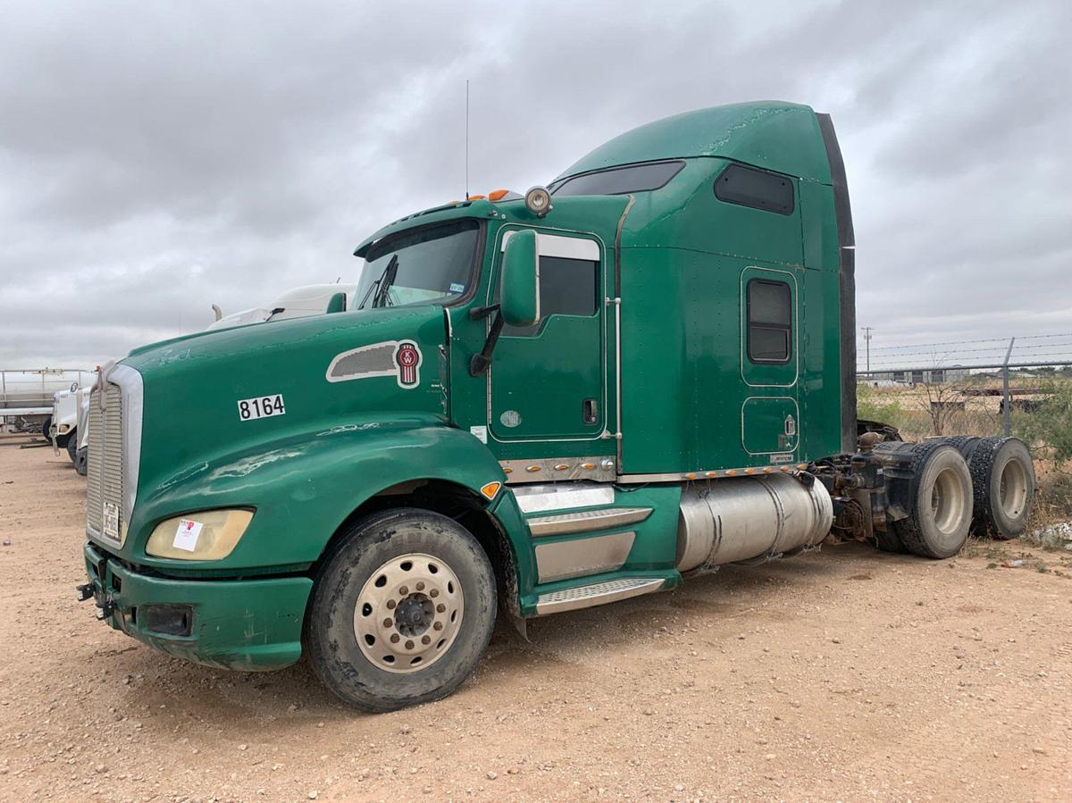Used 2010 KENWORTH T660 Studio Sleeper Truck