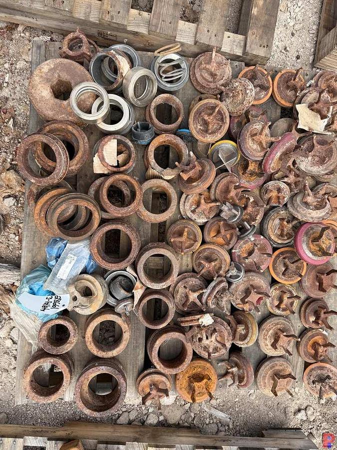 Used 3-PALLETS OF PUMP PARTS INCLUDING VALVES & SEATS, SPRINGS, LINERS, DISCH. FLANGES