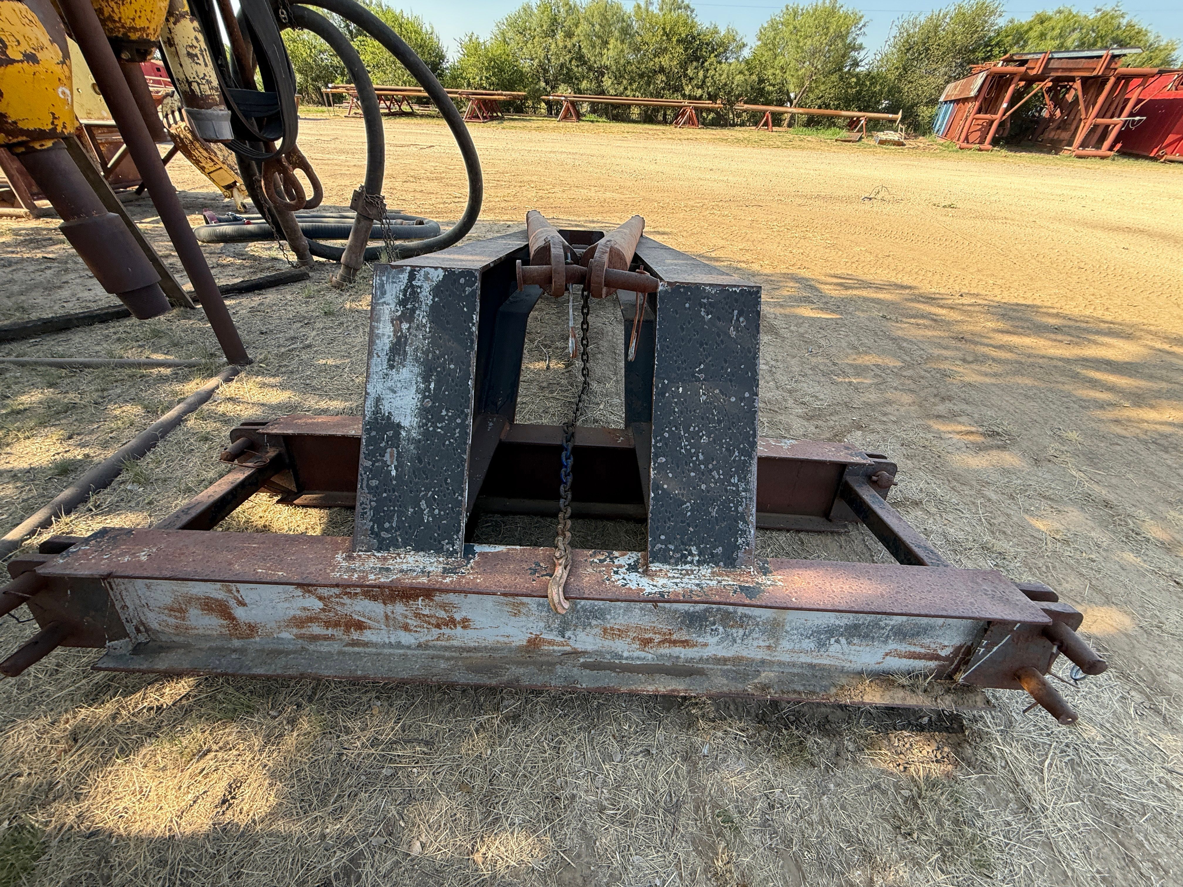 Used 13’ SMALL GIN POLE INVERTED FIFTH WHEEL CUSTOM TOW HITCH