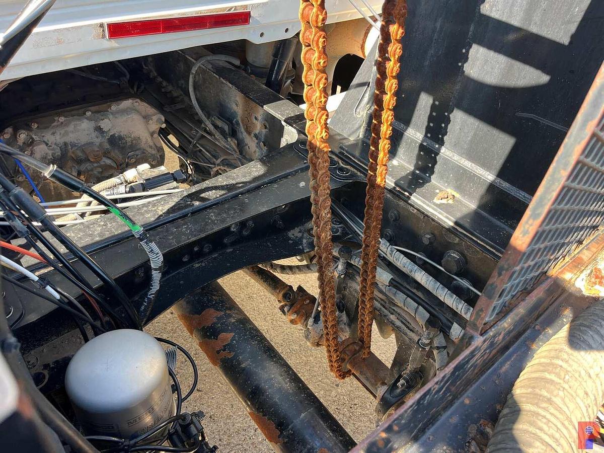 Used 2012 MACK CV713 T/A DAYCAB HAUL TRUCK