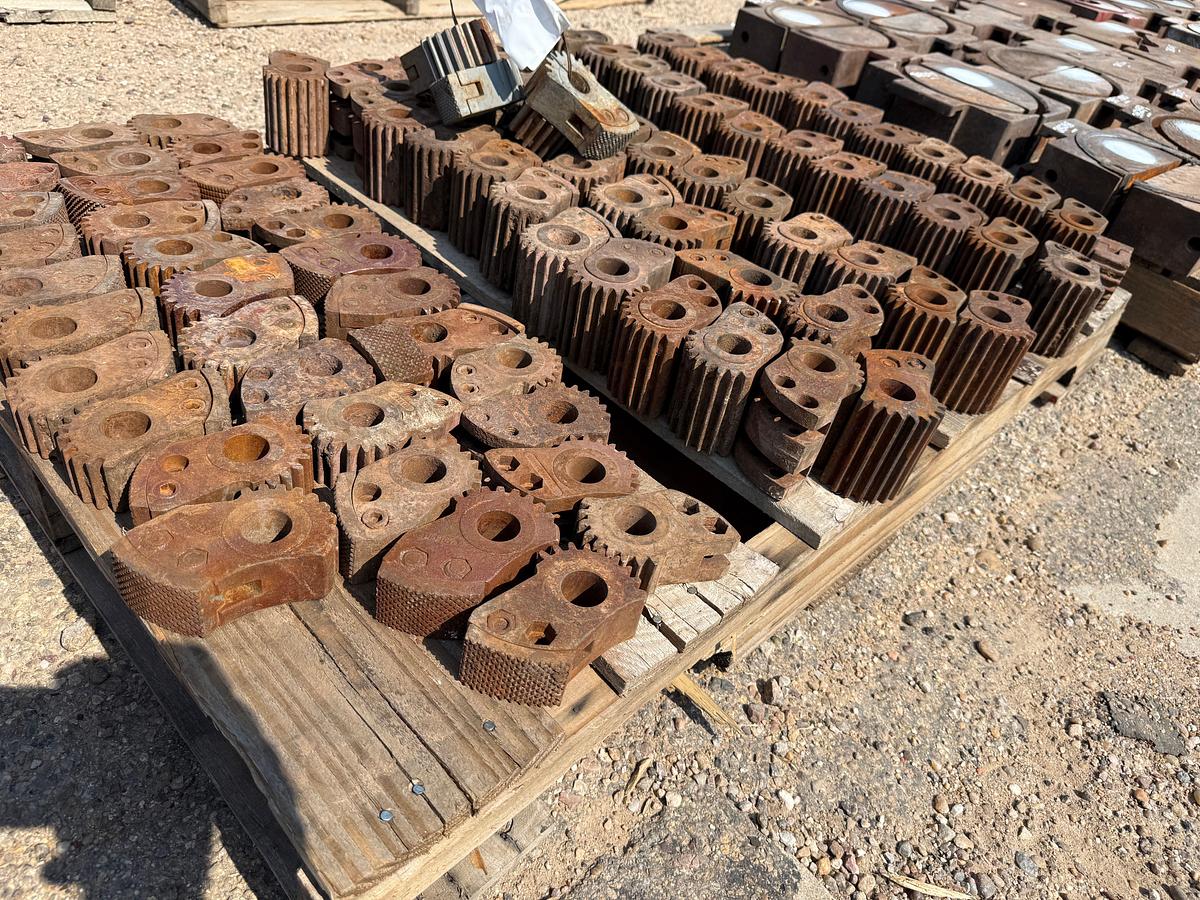 Used PALLET W/ (80+) VARIOUS TONG HEADS w/ DIES / INSERTS