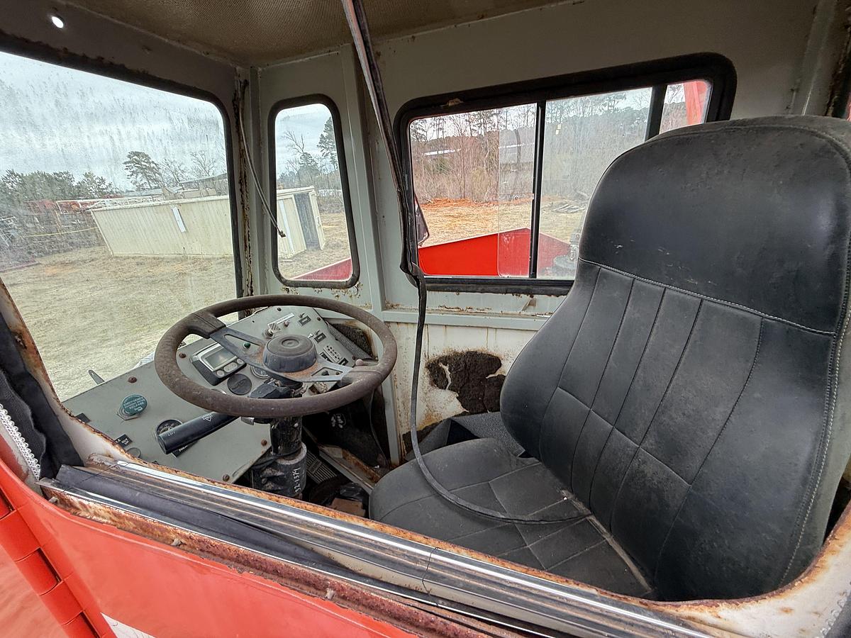 Used 2008 CROWN CE600 DD 5-AXLE WELL SERVICE WORKOVER RIG FOR PARTS