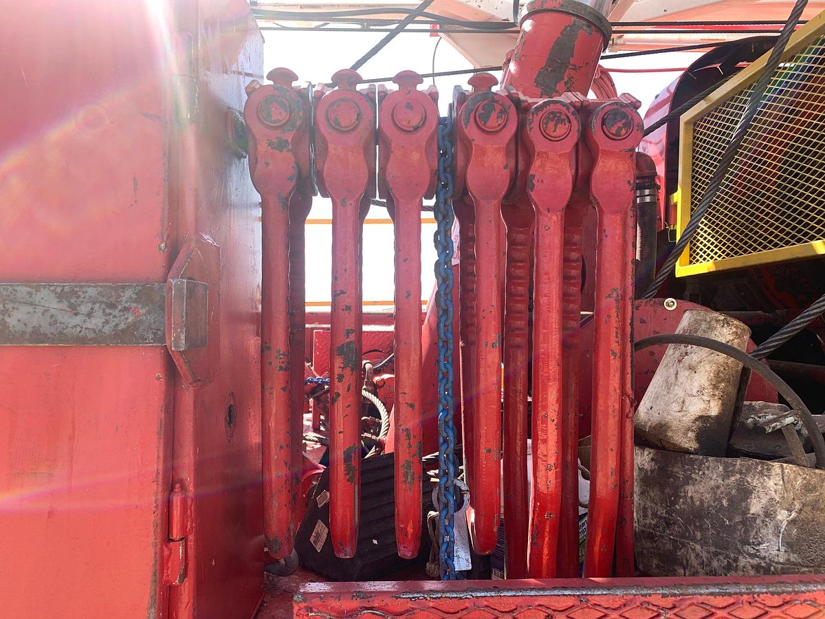 Used 2012 EAGLE 5-AXLE WELL SERVICE RIG 104'x300k MAST (2022 Cat IV, FULLY TOOLED WITH CERTIFICATION PAPERWORK, FEILD READY)