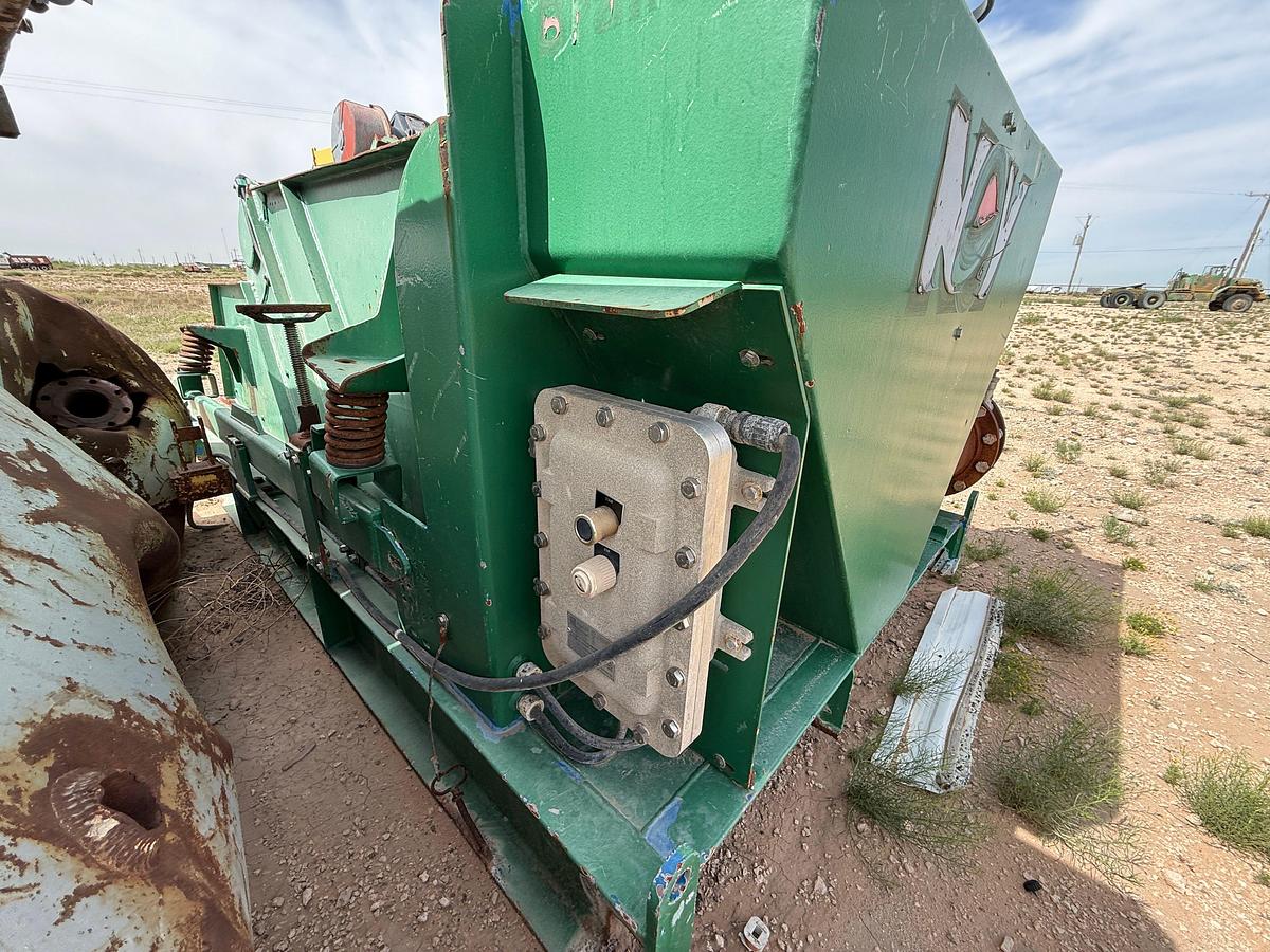 Used 2013 NOV BRANDT 120" X 67" X 66" SHALE SHAKER P/B (2) 2.5-HP ELECTRIC MOTORS, SKIDDED