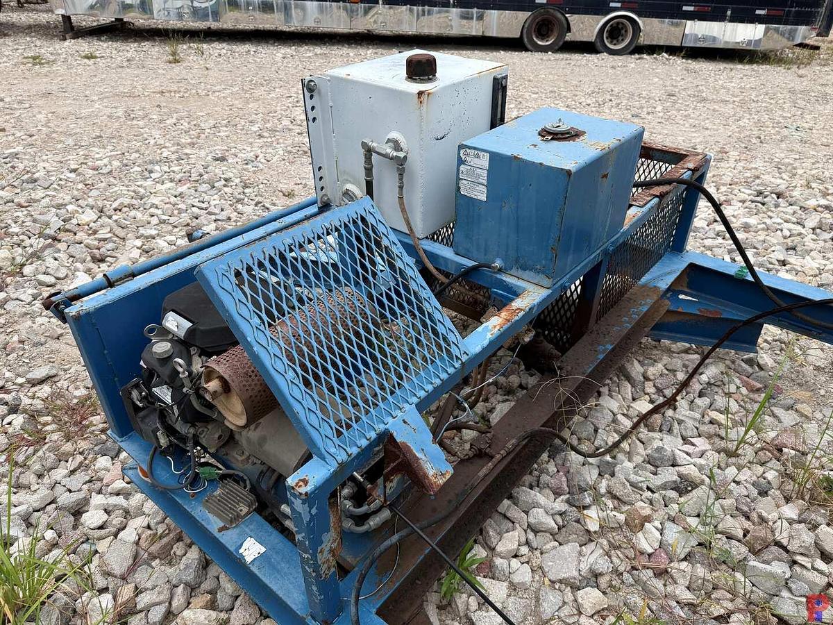 Used 2014 LUTTRELL WELDING SERVICES 19’ X 96” T/A BUMPER PULL HYDRAULIC REEL TRAILER