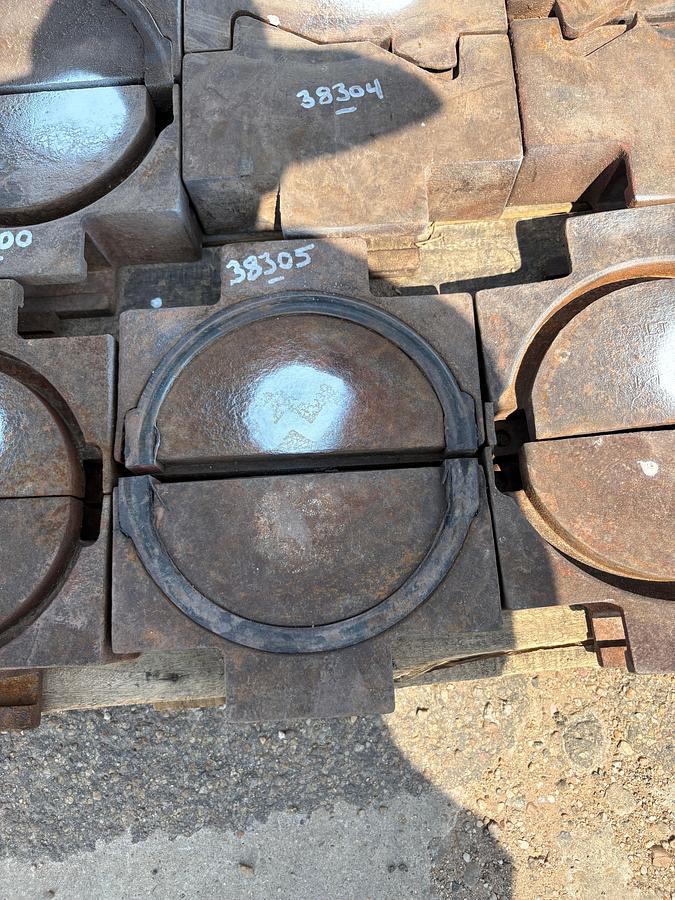 Used Set of (2) 9-1/2”W blind bop rams