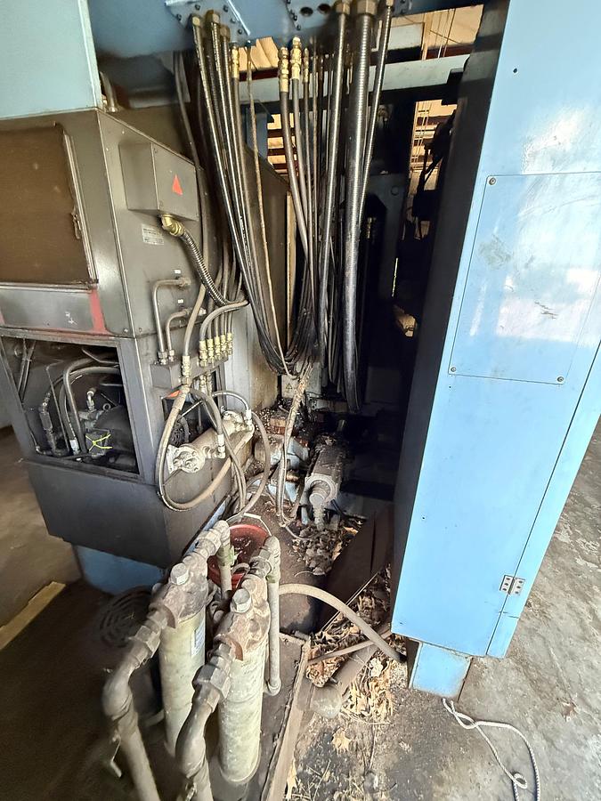 Used OKK KCH-500 HORIZONTAL CNC MACHINING CENTER