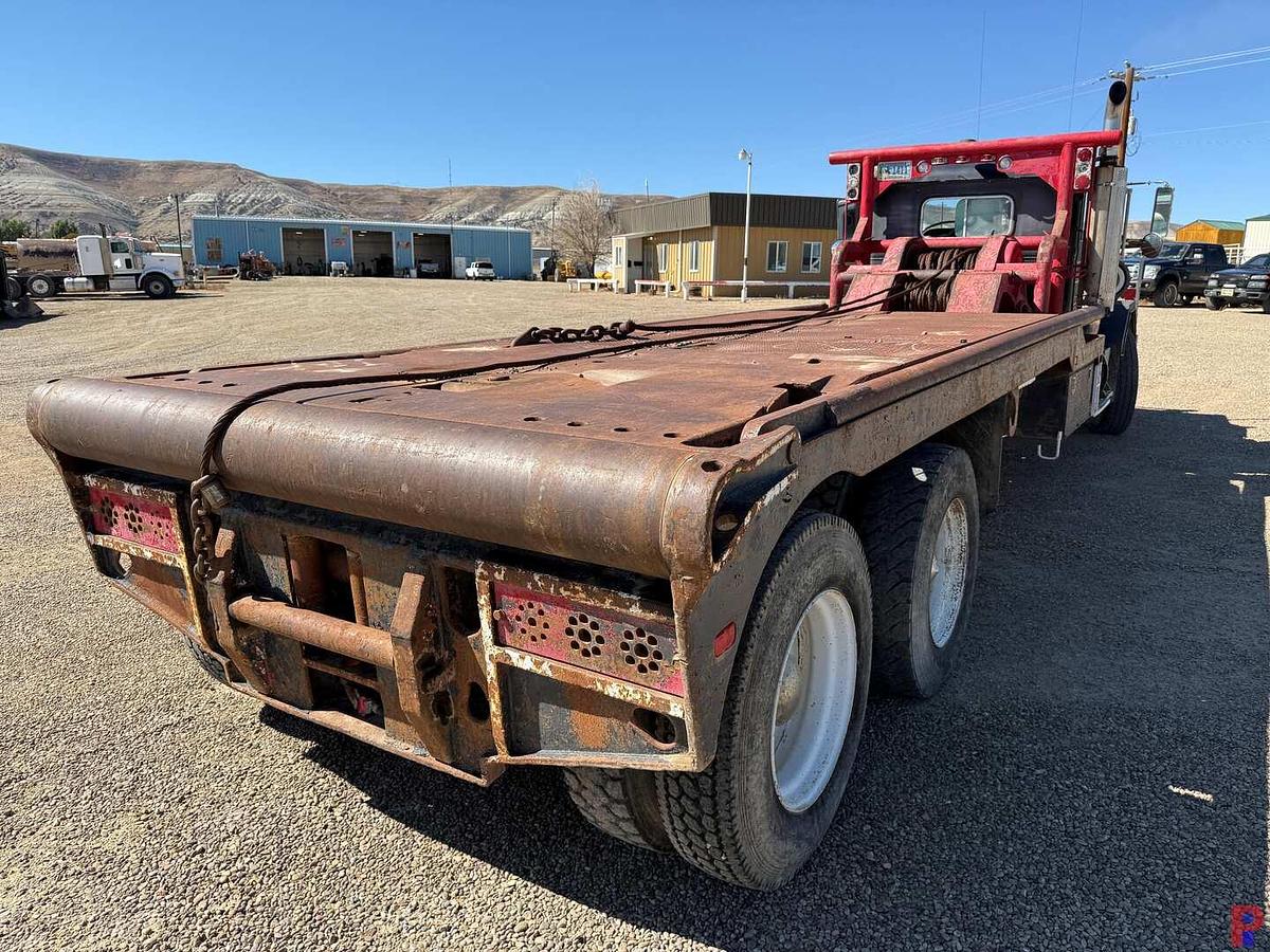 Used 1981 AUTOCAR T/A 30 TON GIN POLE WINCH TRUCK