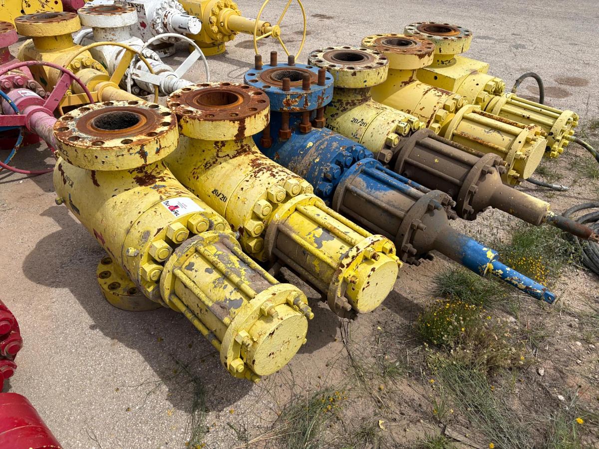 Used (5x$) (5) 7-1/16” hydraulic valves