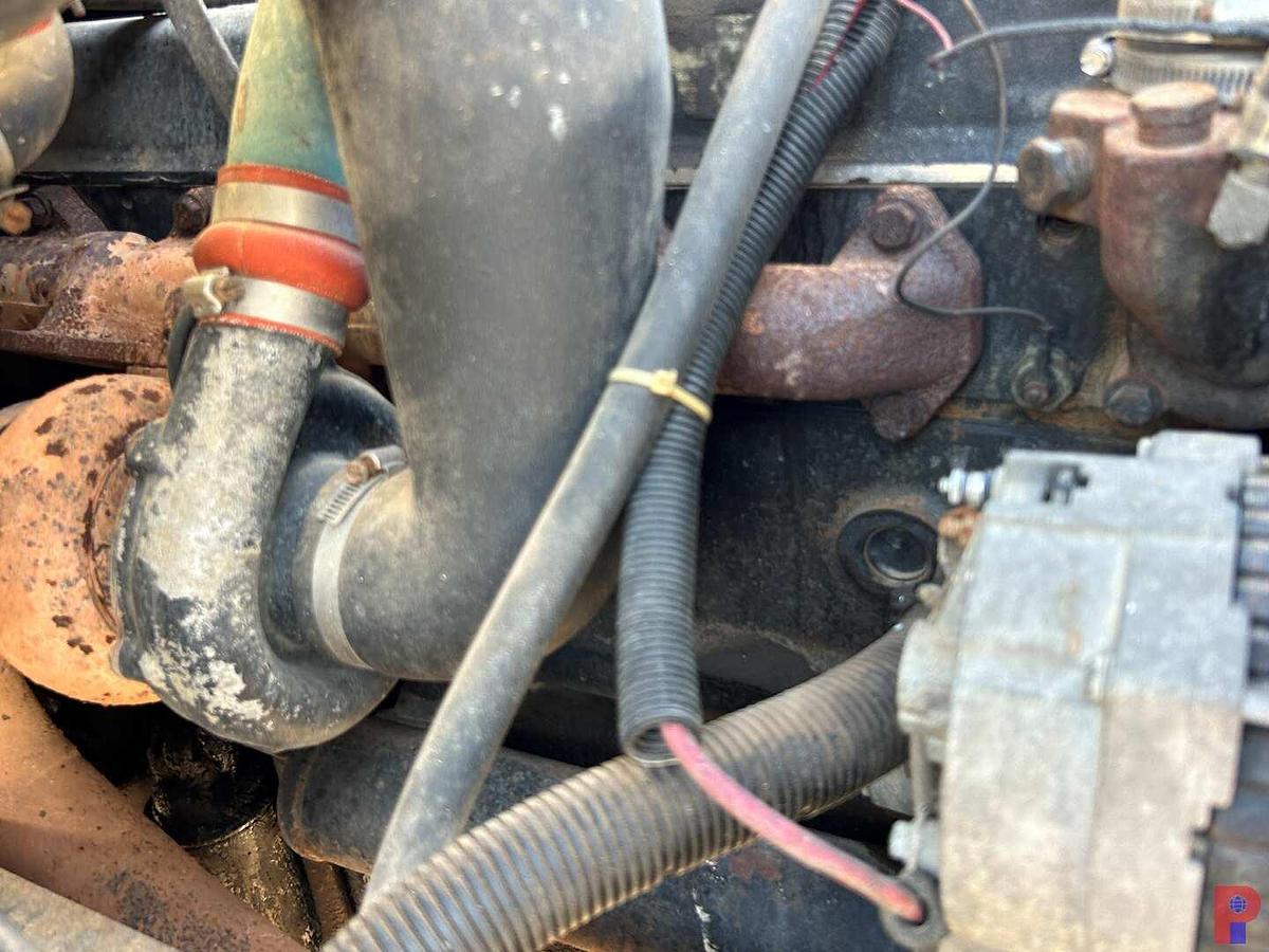 Used 1992 INTERNATIONAL S/A WIRELINE TRUCK