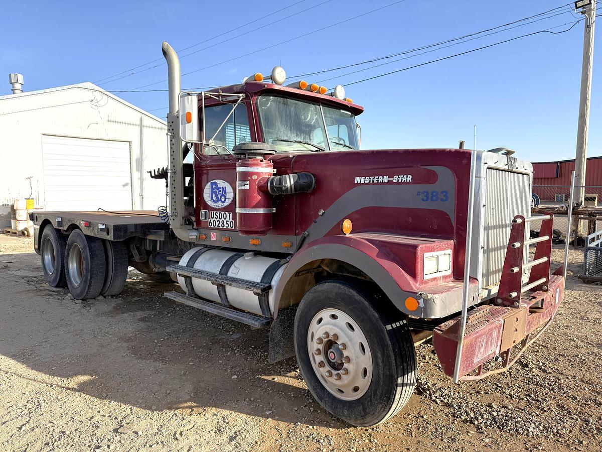 Used 1986 WESTERN STAR 4964 T/A TULSA 65K MECH WINCH TRUCK