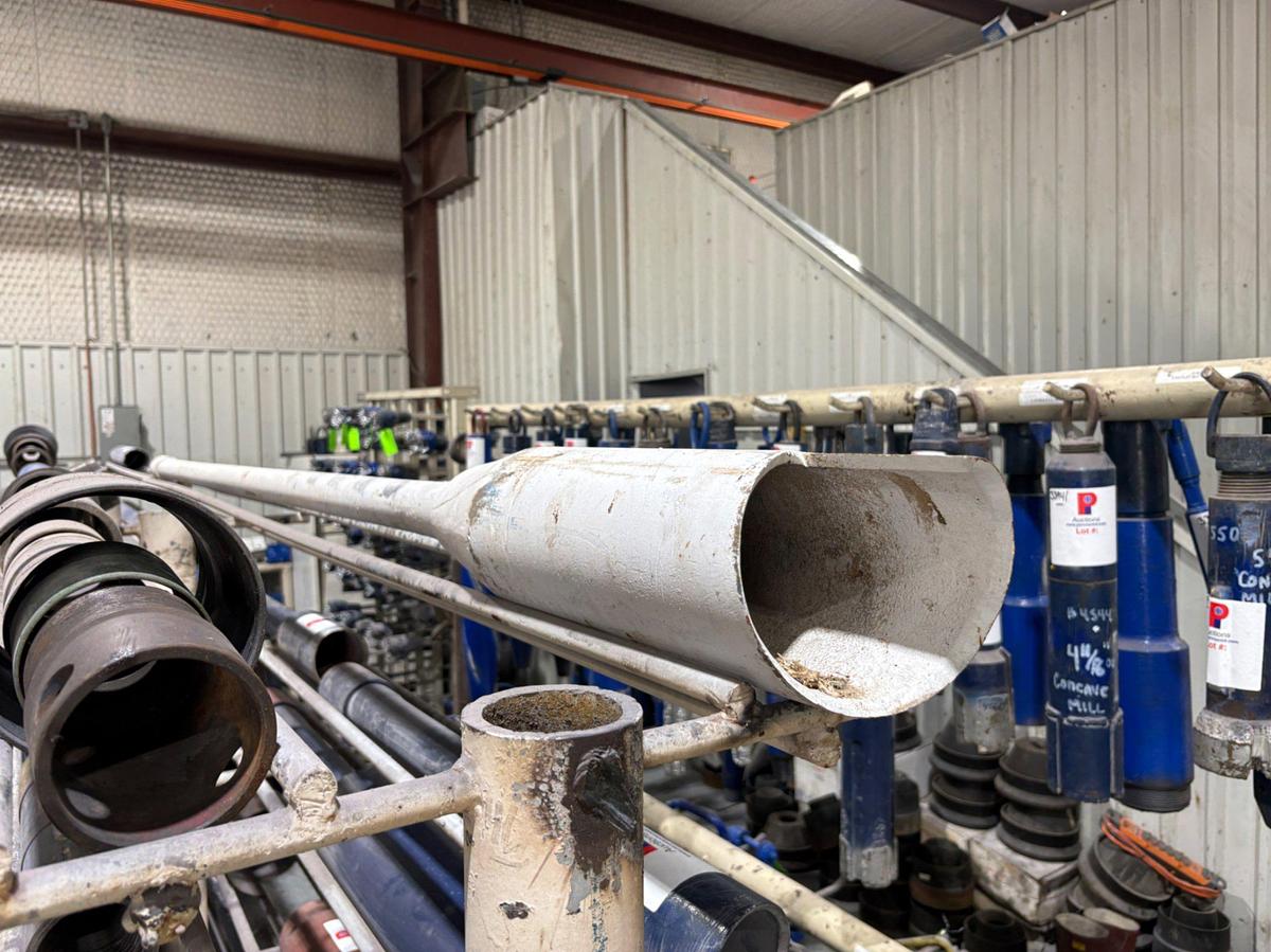 Used 5-3/4”od screw-in guide sub f/ 2-3/8” tubing