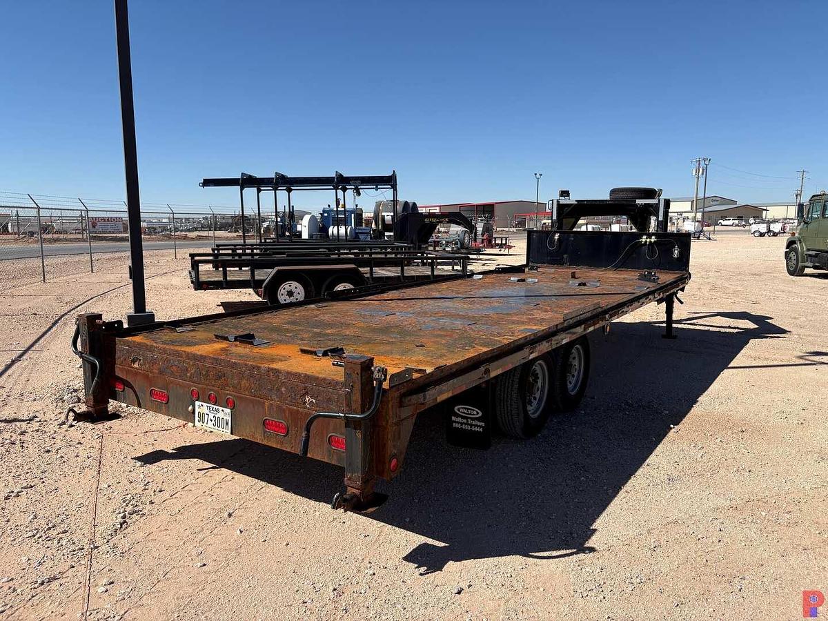 Used 2022 WALTON 24’ X 8’ T/A GOOSENECK TRAILER