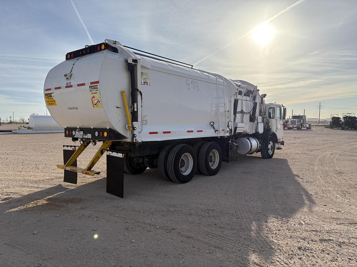 Used 2017 AUTOCAR XPEDITOR T/A 29YD CAB OVER TRASH TRUCK