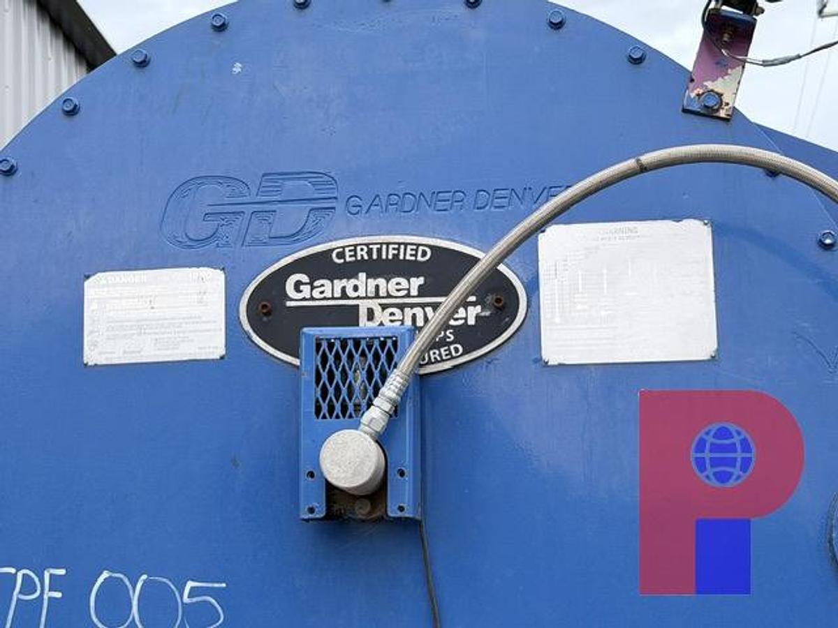 Used 2010 FRC 2250 HP Frac Pump Trailer W/ 2018 Gardner Denver 2250T Pump