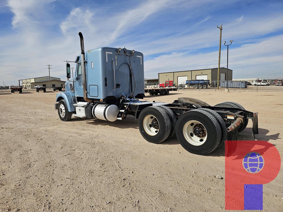 Used 2015 FREIGHTLINER T/A SLEEPER HAUL TRUCK