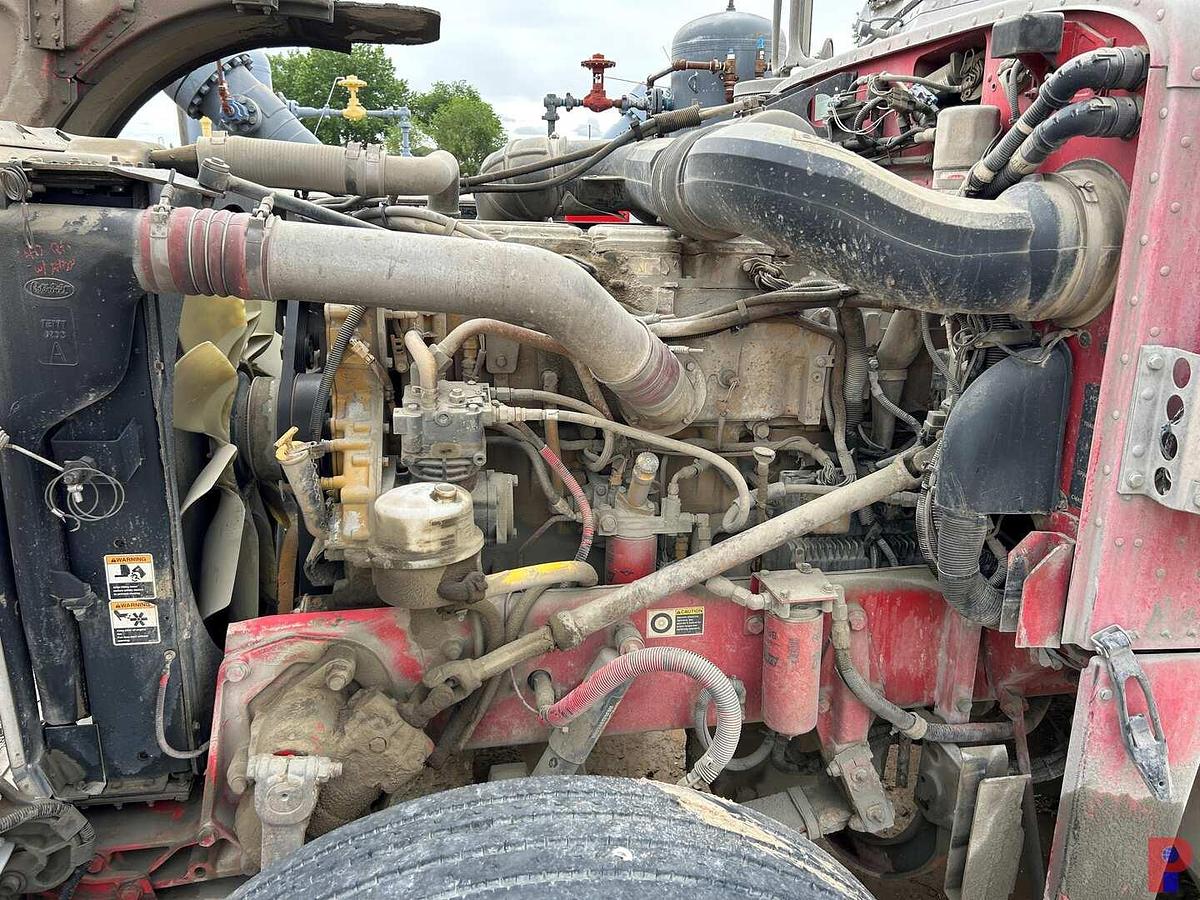 Used 2006 PETERBILT 379 TRI AXLE 45K LBS. WINCH TRUCK