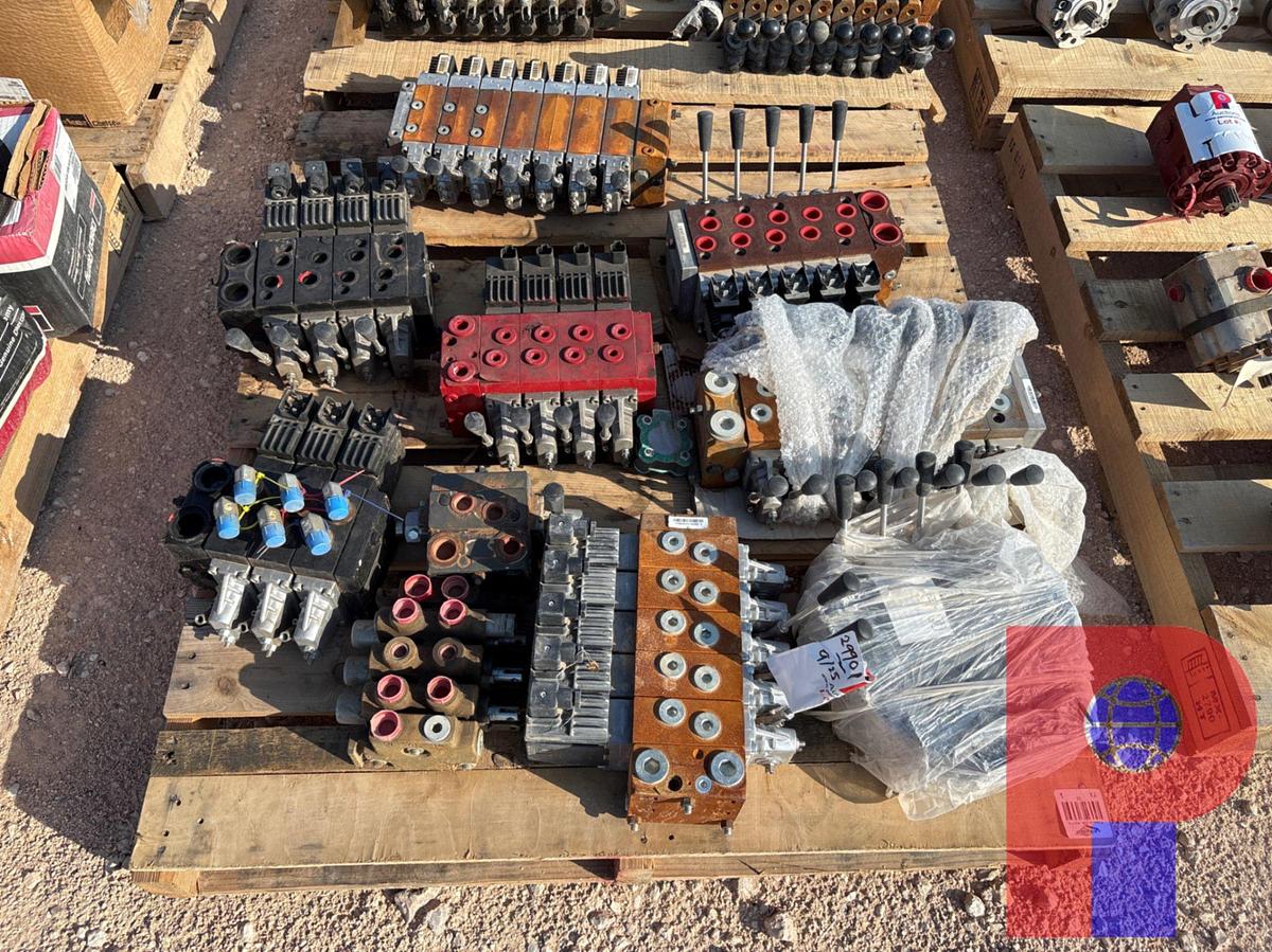 Used PALLET OF (10) ASSORTED UNUSED HYDRAULIC CONTROL VALVE BLOCKS